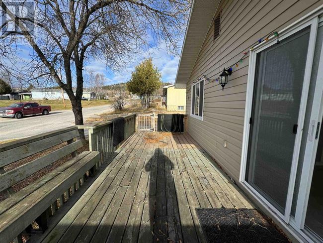 7 Partridge Ave, Home with 2 bedrooms, 2 bathrooms and null parking in Manitouwadge ON | Image 4
