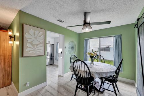 d72-1070 Nw 85th Ter, Plantation, FL, 33322-4521 | Card Image