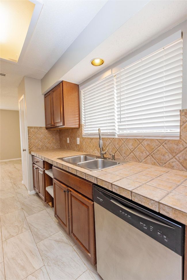 1711 Elizabeth Dr, House other with 4 bedrooms, 2 bathrooms and null parking in Carrollton TX | Image 11