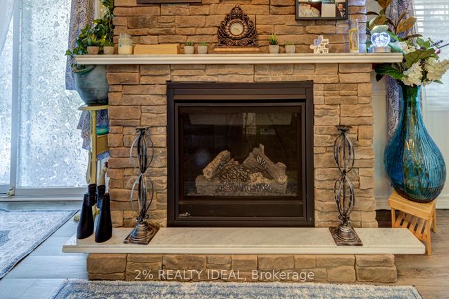 141 River Rd E, House other with 2 bedrooms, 2 bathrooms and 7 parking in Wasaga Beach ON | Image 12