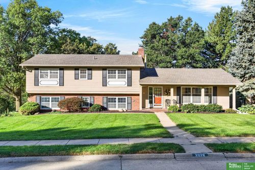 2026 S 127th Circle, Omaha, NE, 68144 | Card Image