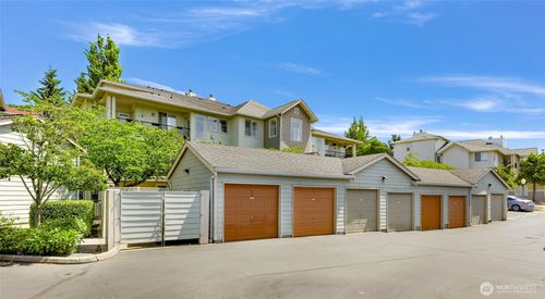 apt-13-104-15026 40th Ave W, Lynnwood, WA, 98087-8968 | Card Image