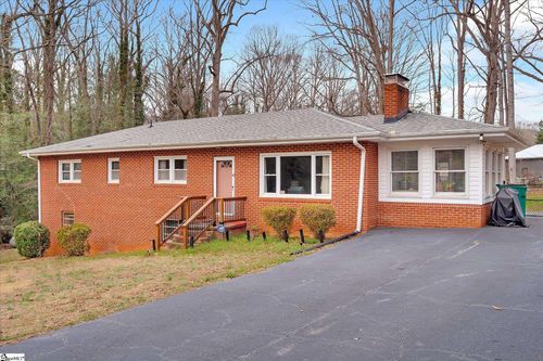 4 Laurel Ln, Marietta, SC, 29661-8710 | Card Image