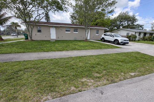 1-2-1275 Nw 27th Avenue, Fort Lauderdale, FL, 33311 | Card Image