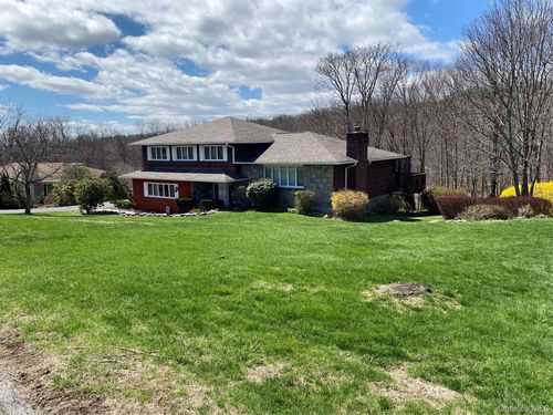 23 Colton Rd, Mahopac, NY, 10541-1925 | Card Image