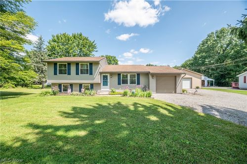 6142 Fairview Rd, Austintown, OH, 44515-4301 | Card Image