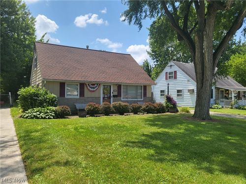 2874 Grant St, Lorain, OH, 44052-2663 | Card Image