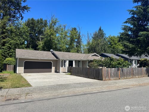 9125 15th Pl Se, Lake Stevens, WA, 98258-3767 | Card Image