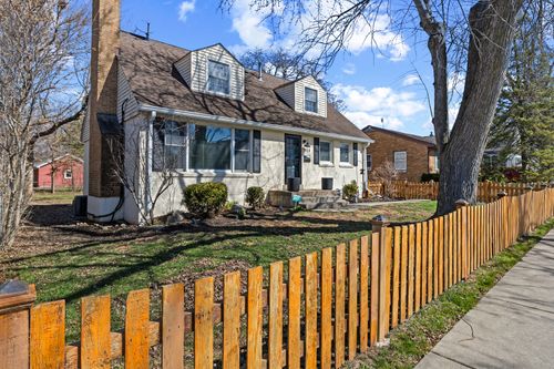 914 Central Ave, Deerfield, IL, 60015-4213 | Card Image