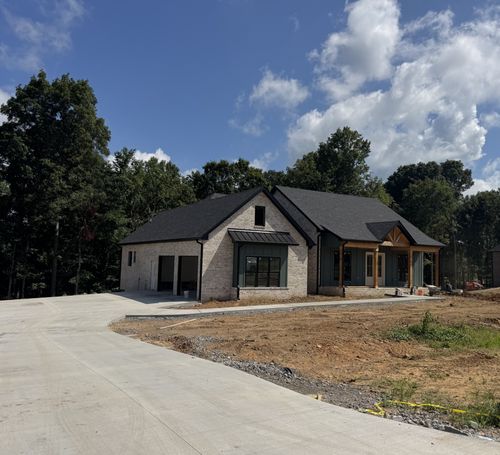 1521 Buck Ridge Ct, Cunningham, TN, 37052-2001 | Card Image