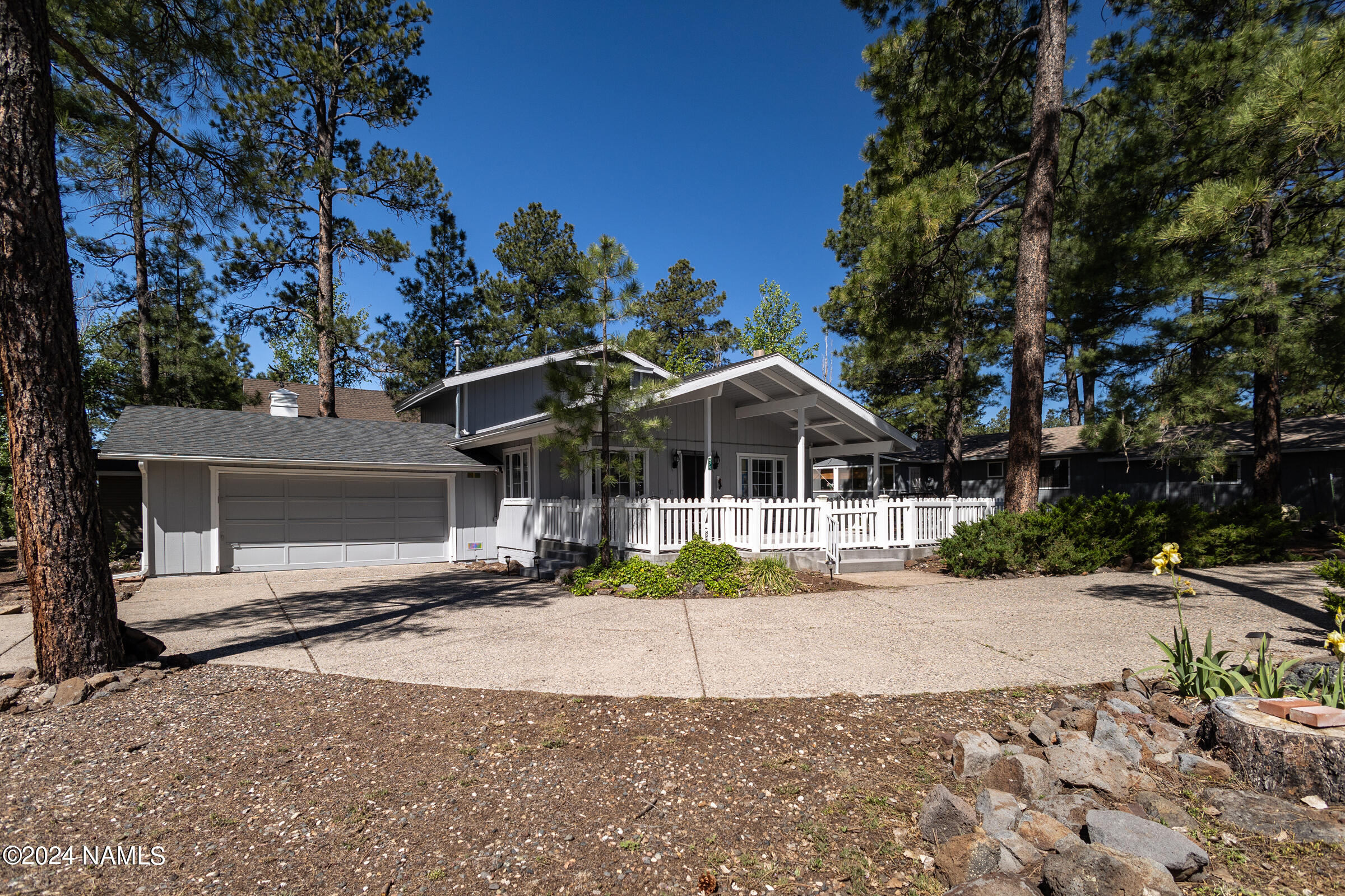 Hillside Dr, Munds Park, AZ 86017