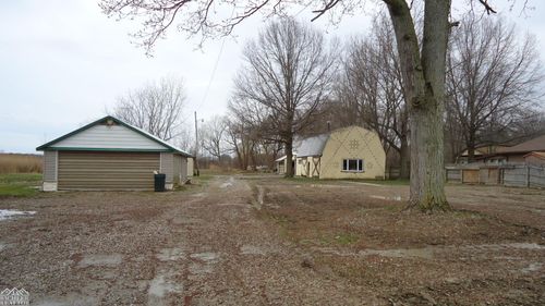 7670 River Rd, Cottrellville, MI, 48039-3326 | Card Image