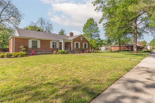 501 E Commercial Street, Charleston, MO, 63834 | Card Image