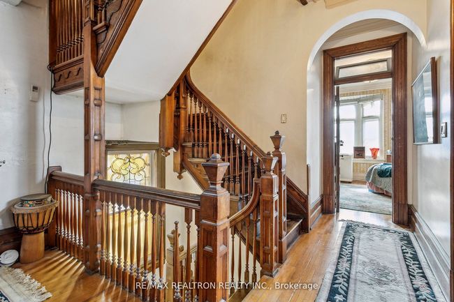 177 Dowling Ave, House other with 8 bedrooms, 3 bathrooms and 2 parking in Toronto ON | Image 18
