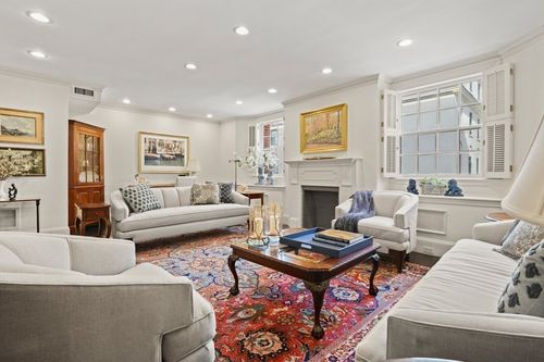 apt-5-142 Chestnut St, Boston, MA, 02108-3306 | Card Image