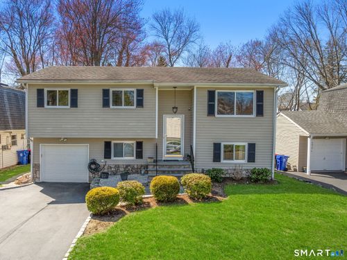 27 Fairweather Dr, Norwalk, CT, 06851-2301 | Card Image