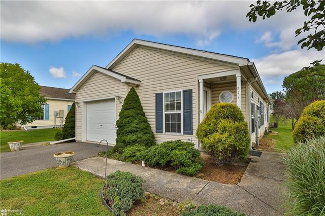 Winterthur Way, Easton, PA 18040