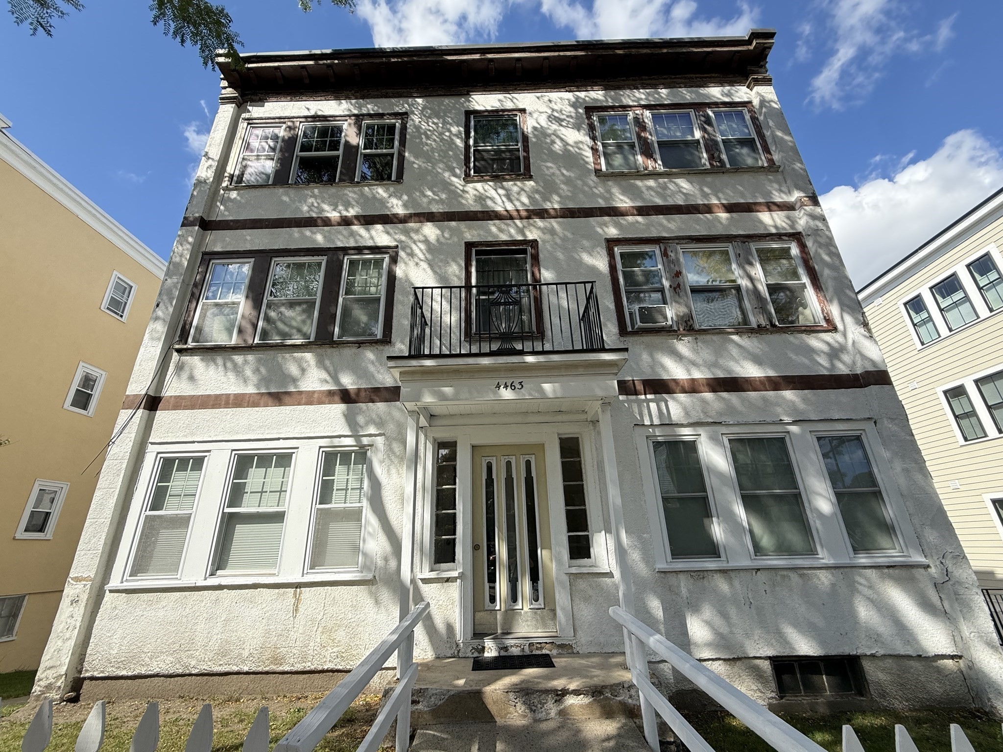 Residential Lease in Boston