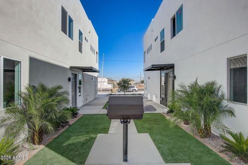 2-2509 E Broadway Rd, Phoenix, AZ, 85040-2670 | Card Image