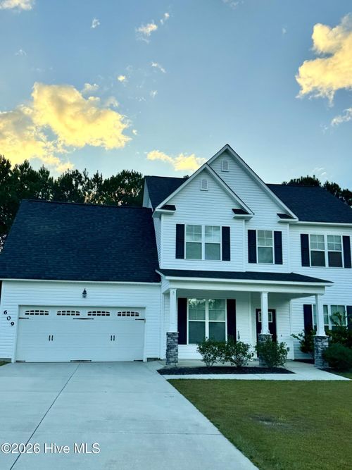 609 Winfall Dr, Holly Ridge, NC, 28445-8707 | Card Image