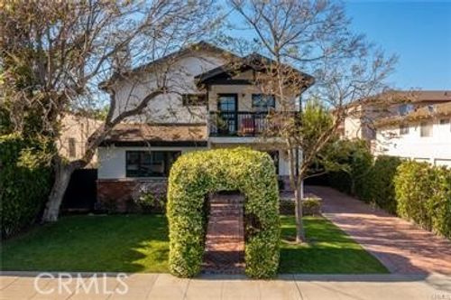 526 W 40th St, San Pedro, CA, 90731-7106 | Card Image