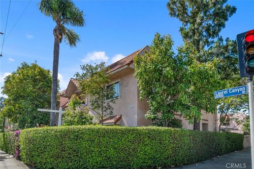 b9-10943 Laurel Canyon Blvd, San Fernando, CA, 91340-4416 | Card Image