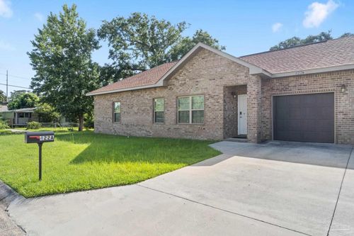 a-422 N N St, Pensacola, FL, 32501-3652 | Card Image