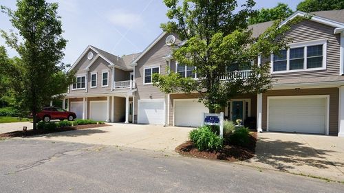 g202-631 East St, Mansfield, MA, 02048-2963 | Card Image