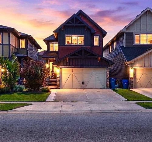 45 Saddlestone Dr Ne, Calgary, AB, T3J0W6 | Card Image