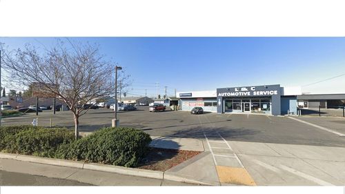 6530 Franklin Boulevard, Sacramento, CA, 95823 | Card Image