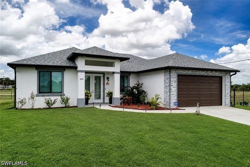 7035 Brazil Cir, LABELLE, FL, 33935-5445 | Card Image