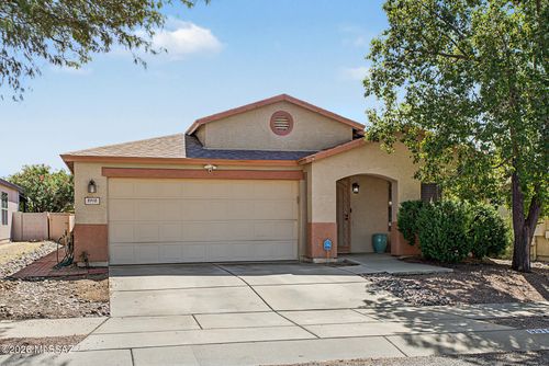 9910 E Deer Trl, Tucson, AZ, 85748-7882 | Card Image