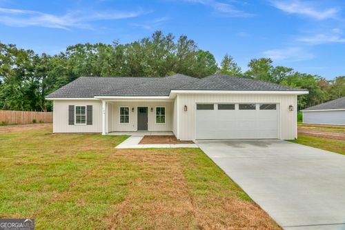 130 Kalynne Way Ne, Ludowici, GA, 31316-5330 | Card Image