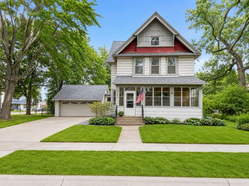 2193 1st St, White Bear Lake, MN, 55110-3522 | Card Image