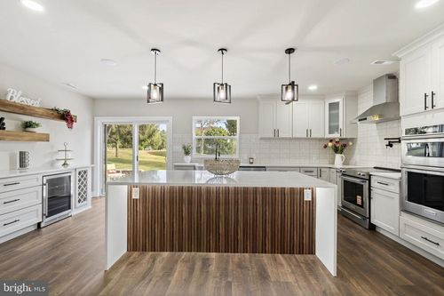 224 Orchard Ln, HARLEYSVILLE, PA, 19438-1662 | Card Image