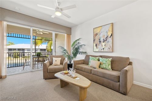 625-7940 Mahogany Run Ln, NAPLES, FL, 34113-1738 | Card Image
