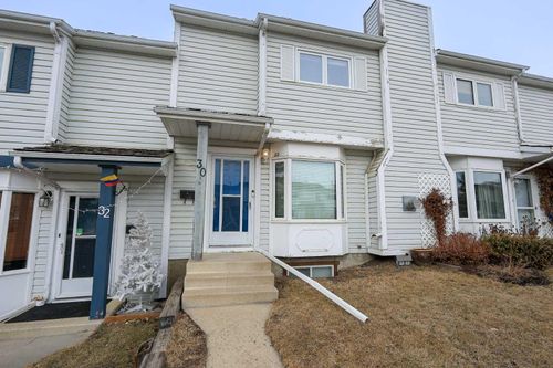 30 Ellenwood Dr, Red Deer, AB, T4R2E3 | Card Image