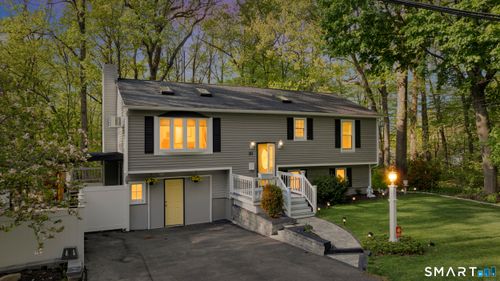 30 Sherbrook St, Bristol, CT, 06010-7250 | Card Image