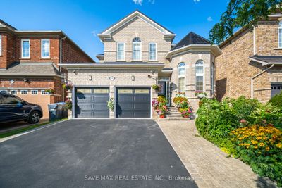 5669 Freshwater Dr, House other with 4 bedrooms, 4 bathrooms and 5 parking in Mississauga ON | Image 1