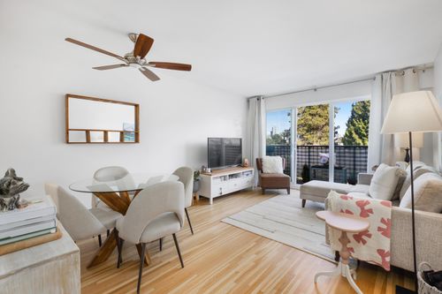 303-2125 W 2nd Ave, Vancouver, BC, V6K1H7 | Card Image