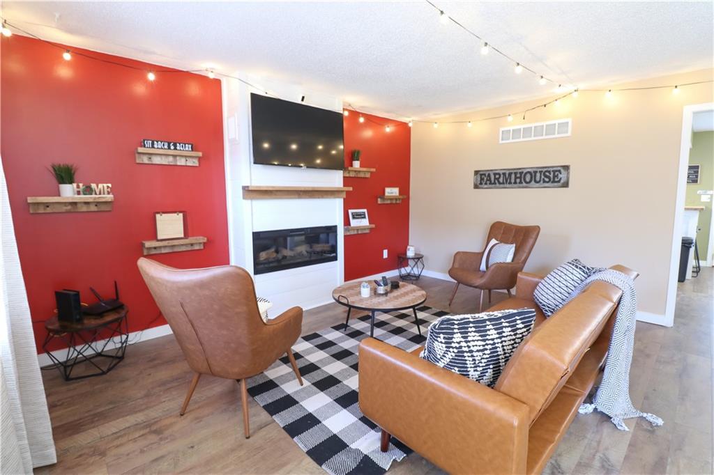 127th St, Grandview, MO 64030
