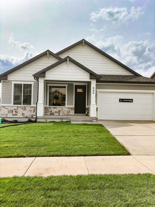512-645 N 200 E, Providence, UT, 84332-3512 | Card Image