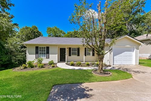 6630 Hugh Willis Rd, Powell, TN, 37849-5623 | Card Image