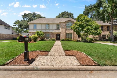 5510 Pine Arbor Dr, Houston, TX, 77066-2433 | Card Image