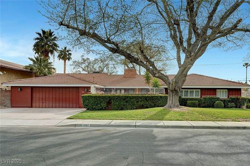 1801 S 15th St, Las Vegas, NV, 89104-3107 | Card Image