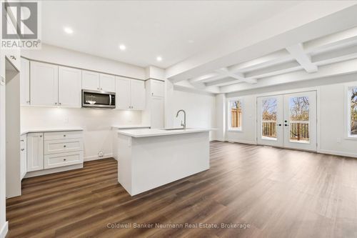 30 Fieldstone Lane, Elora, ON, N0B1S0 | Card Image