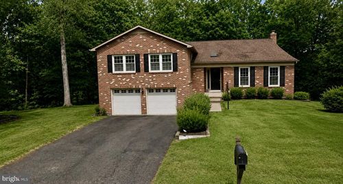 13005 Emmet Ct, WOODBRIDGE, VA, 22192-3343 | Card Image