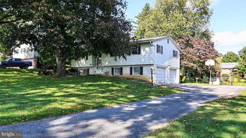 53 Logging Road, LEOLA, PA, 17540 | Card Image