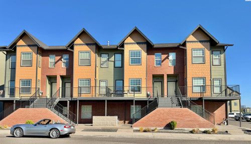 325 Columbia Point Dr, Richland, WA, 99352-4369 | Card Image