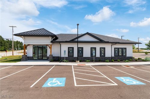 2281 Merit Dr, Wooster, OH, 44691-7947 | Card Image